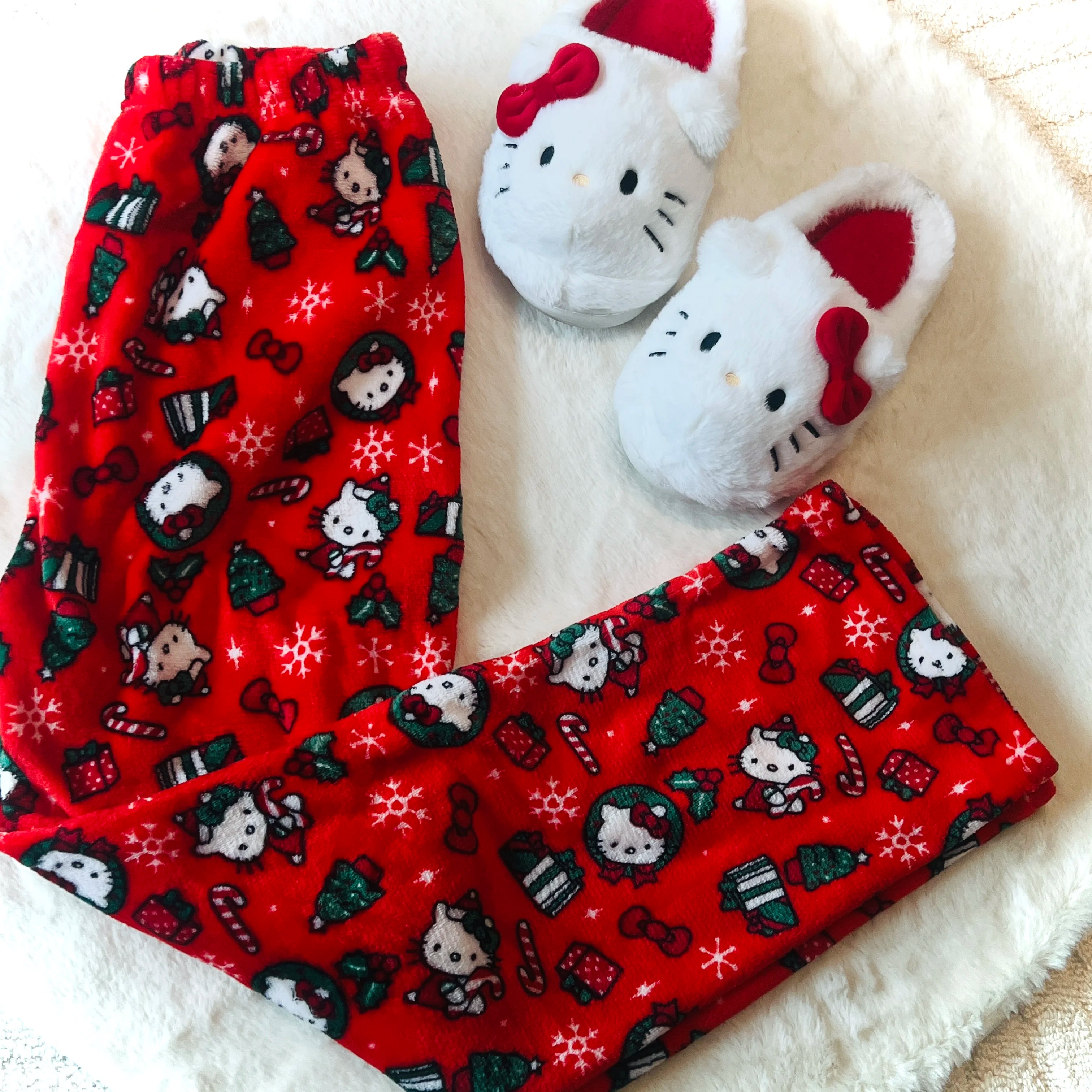 christmas hello kitty pjs